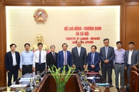 Thứ trưởng Nguyễn Bá Hoan tiếp Tổng Thư ký Tổ chức Hàng hải Quốc tế